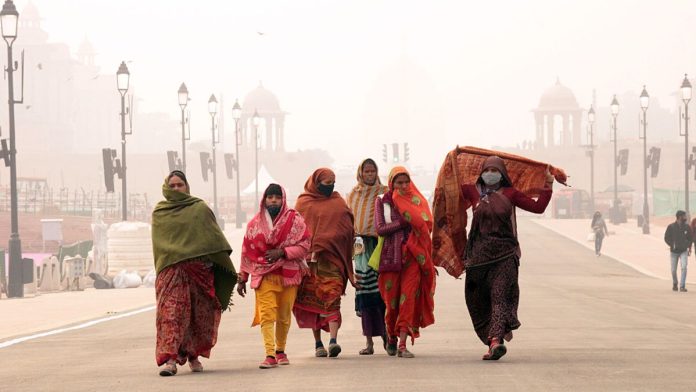 महिला मतदारांसाठी ही योजना दिल्लीत कोणत्या स्वरूपात जाहीर केली जाईल हे भाजपने अजून स्पष्ट केलेले नाही.