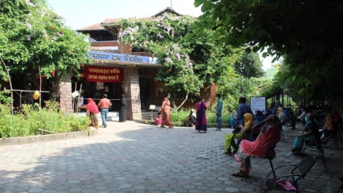 समभावना ट्रस्ट क्लिनिक हे भोपाळमधील एकमेव क्लिनिक आहे जे भोपाळ दुर्घटनेतून बचावलेल्यांना प्रभावी सेवा पुरवते.