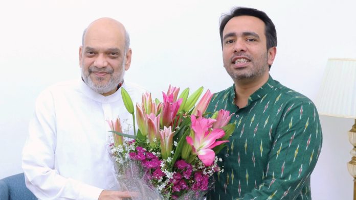 आरएलडी नेते जयंत चौधरी यांच्यासह केंद्रीय मंत्री अमित शहा यांचा फाइल फोटो