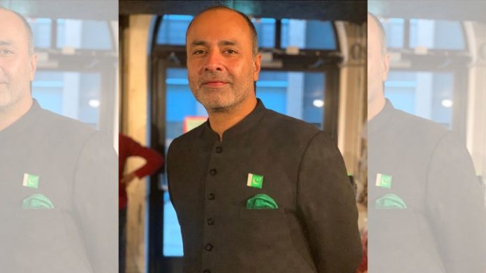 दीपक पेरवानी