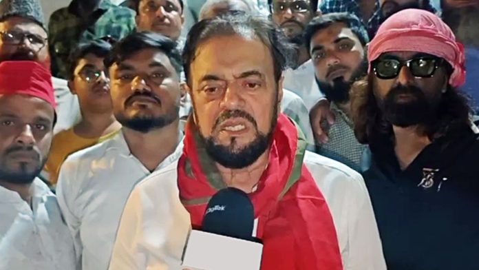 समाजवादी पक्षाचे आमदार अबू आझमी.