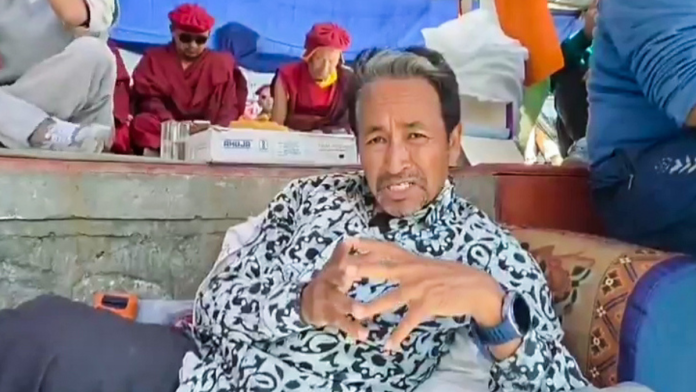 पर्यावरण कार्यकर्ते सोनम वांगचुक यांचा फाइल फोटो.