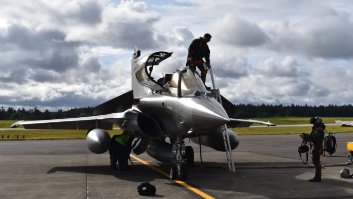 राफेलचा भारतीय हवाई दलात सप्टेंबर 2020 मध्ये समावेश करण्यात आला.