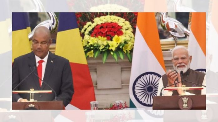 सेशेल्सचे राष्ट्राध्यक्ष पॅट्रिक हर्मिनी आणि पंतप्रधान नरेंद्र मोदी