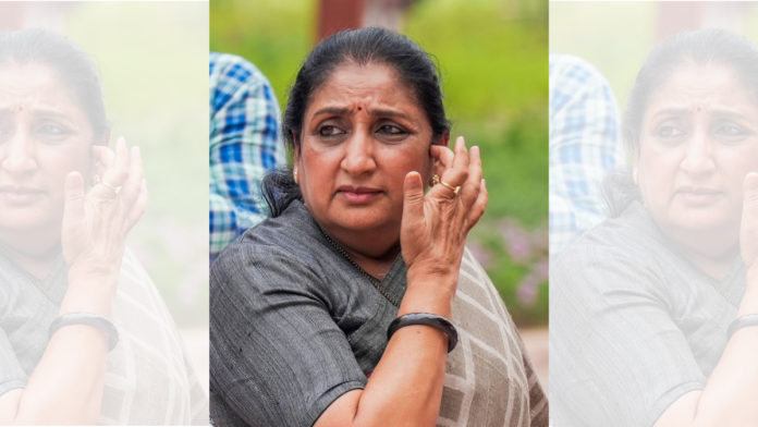 फाइल फोटो : राष्ट्रवादीच्या खासदार सुनेत्रा पवार