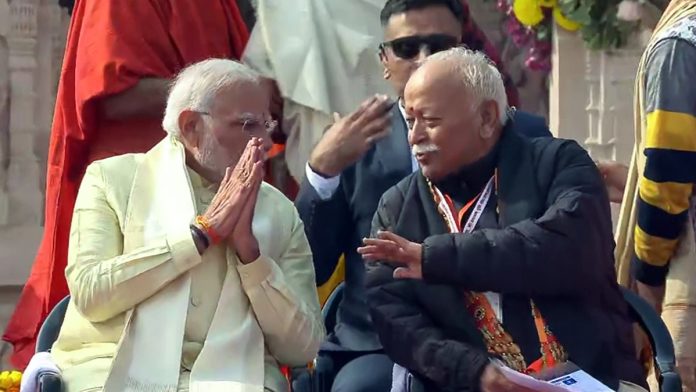 प्रातिनिधिक | पंतप्रधान नरेंद्र मोदी आणि सरसंघचालक मोहन भागवत यांचे छायाचित्र