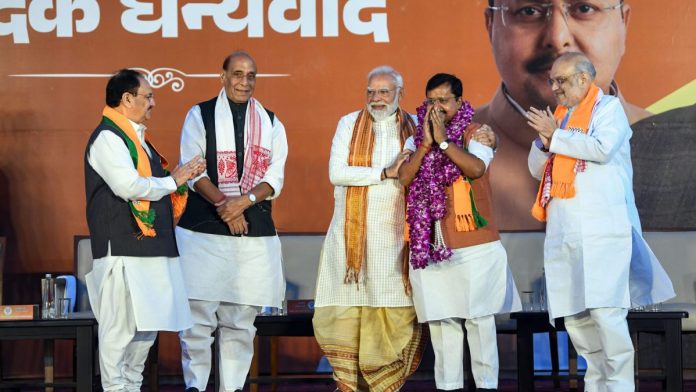 प्रातिनिधिक छायाचित्र | नवी दिल्लीतील भाजप मुख्यालयात, पश्चिम बंगाल, आसाम आणि पुद्दुचेरी विधानसभा निवडणुकीतील विजयानंतर पंतप्रधान नरेंद्र मोदी यांनी भाजपचे राष्ट्रीय अध्यक्ष नितीन नबिन यांचा सत्कार केला.